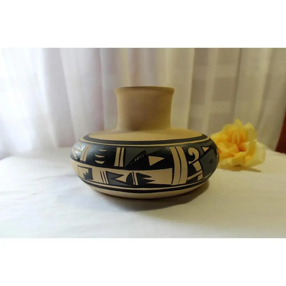 Vintage Mexican Pottery Vase, Clay, Black & Gray, Signed R. Ganan